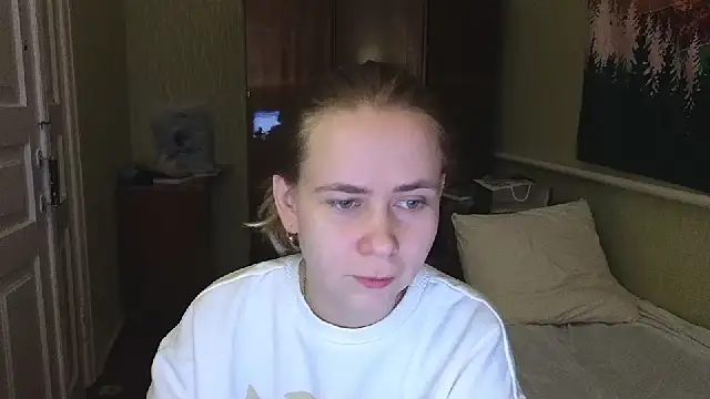 Riley Roo online show from February 7, 2025, 5:40 pm