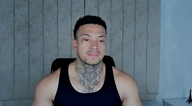 Stiven collins online show from December 25, 2024, 11:10 pm