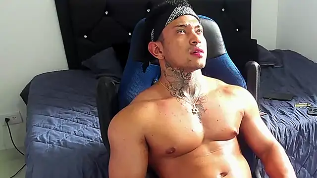 Stiven collins online show from February 25, 2025, 12:55 pm