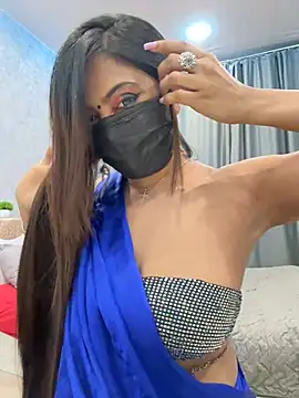 Snapshot of Monalisadon018 chatting on December 22, 2024, 4:17 am Monalisadon018 online show from December 22, 2024, 4:17 am