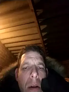 Snapshot of Knuffelstaaf123 chatting on January 24, 2025, 10:08 pm Knuffelstaaf123 online show from January 24, 2025, 10:08 pm