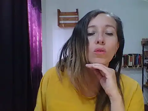 charlott ponce online show from November 30, 2025, 7:29 pm