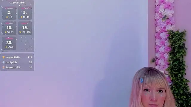 Snapshot of Mikasa_Horny chatting on February 27, 2025, 3:15 pm Mikasa Horny online show from February 27, 2025, 3:15 pm