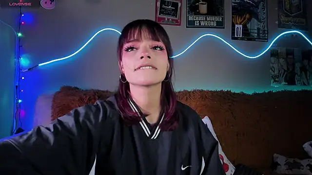 Snapshot of maryberry__ chatting on December 15, 2024, 5:34 am maryberry online show from December 15, 2024, 5:34 am