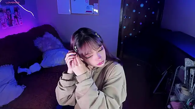 Snapshot of maryberry__ chatting on February 23, 2025, 5:01 am maryberry online show from February 23, 2025, 5:01 am