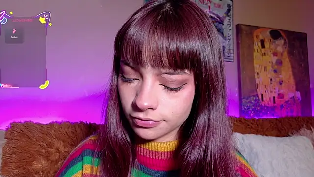 Snapshot of maryberry__ chatting on October 1, 2025, 4:07 am maryberry online show from October 1, 2025, 4:07 am