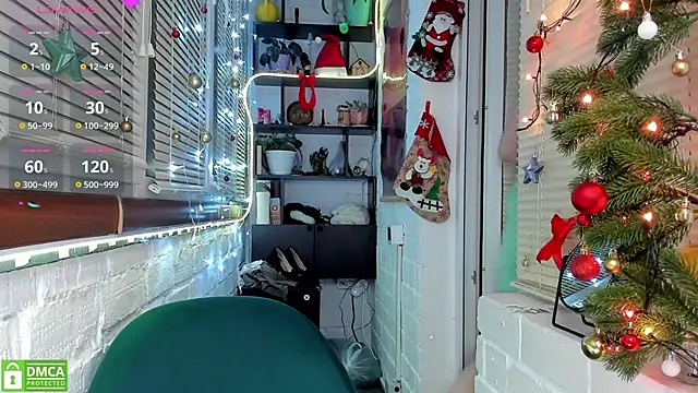 Snapshot of Candys_booty chatting on December 24, 2024, 10:17 pm Candys booty online show from December 24, 2024, 10:17 pm