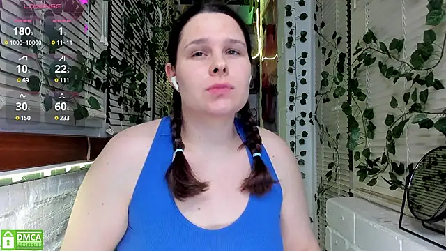 Snapshot of Candys_booty chatting on January 27, 2025, 1:26 am Candys booty online show from January 27, 2025, 1:26 am