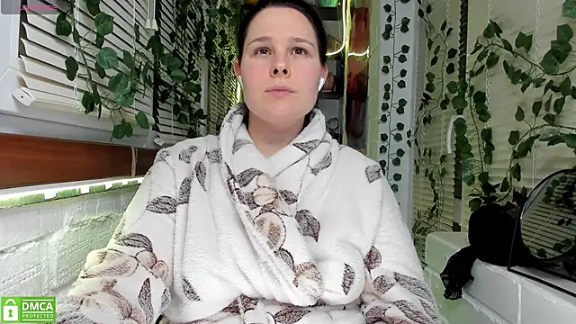 Snapshot of Candys_booty chatting on February 7, 2025, 10:52 pm Candys booty online show from February 7, 2025, 10:52 pm