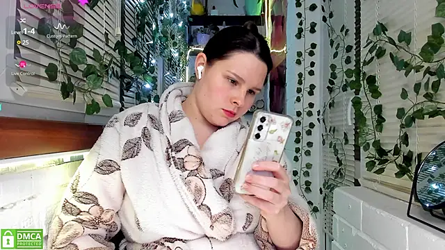 Snapshot of Candys_booty chatting on February 12, 2025, 2:56 am Candys booty online show from February 12, 2025, 2:56 am