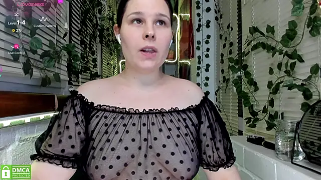 Snapshot of Candys_booty chatting on March 13, 2025, 9:59 pm Candys booty online show from March 13, 2025, 9:59 pm