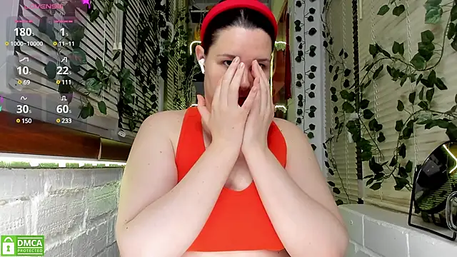 Snapshot of Candys_booty chatting on March 21, 2025, 1:34 am Candys booty online show from March 21, 2025, 1:34 am