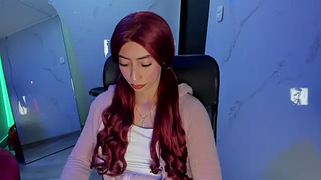 Snapshot of LilithCooperr_ chatting on October 18, 2025, 10:32 pm LilithCooperr online show from October 18, 2025, 10:32 pm