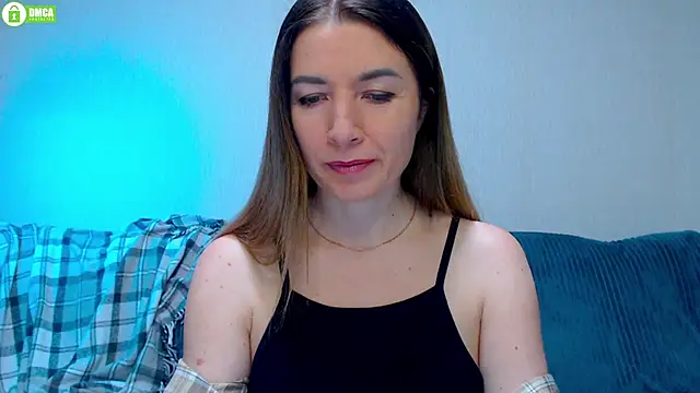 Snapshot of Sweet___Amelia chatting on October 28, 2025, 1:36 pm Sweet Amelia online show from October 28, 2025, 1:36 pm