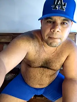 Snapshot of Evert_hairyboy chatting on September 27, 2025, 6:02 pm Evert hairyboy online show from September 27, 2025, 6:02 pm