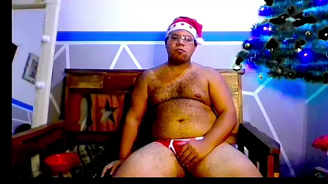 Snapshot of Evert_hairyboy chatting on December 18, 2025, 3:51 pm Evert hairyboy online show from December 18, 2025, 3:51 pm