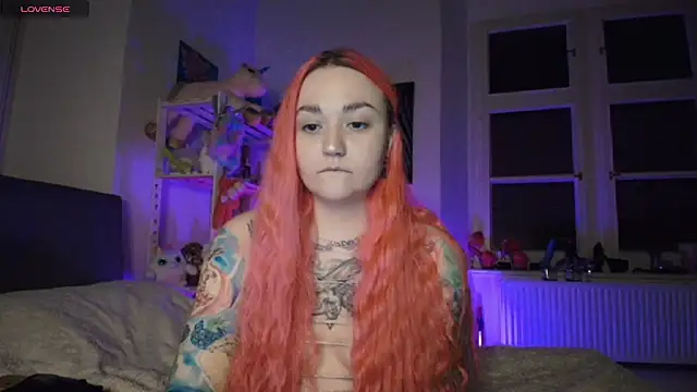 PinkHurricaneOfficial online show from January 24, 2025, 7:49 pm