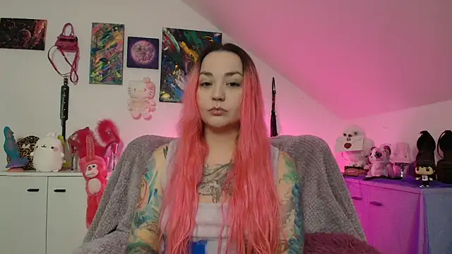 PinkHurricaneOfficial online show from October 7, 2025, 11:18 am