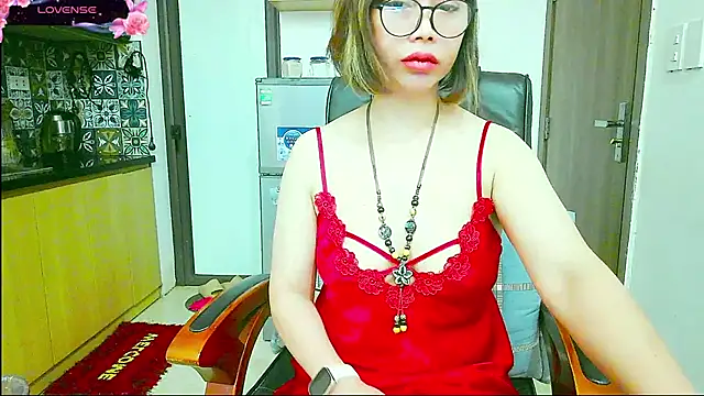 Snapshot of Miu-Le chatting on October 9, 2025, 3:54 pm Miu-Le online show from October 9, 2025, 3:54 pm