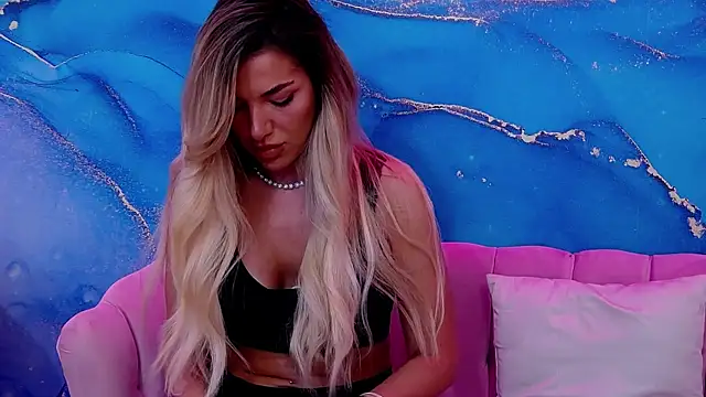 ClaraHazel online show from March 3, 2025, 5:31 am