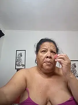 Shanttal0272 online show from November 10, 2025, 9:25 pm