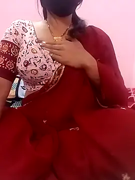 Snapshot of Beauty-khan chatting on January 26, 2025, 10:02 pm Beauty-khan online show from January 26, 2025, 10:02 pm