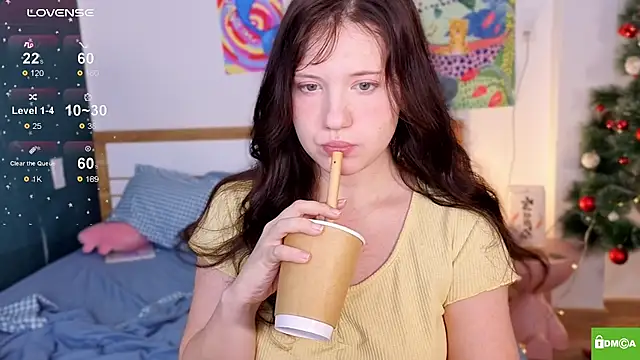 Snapshot of HanahCute chatting on December 4, 2025, 1:59 am HanahCute online show from December 4, 2025, 1:59 am