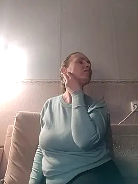 Evelina cute online show from January 18, 2025, 6:53 pm