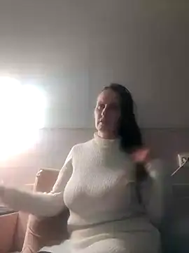 Evelina cute online show from February 19, 2025, 7:38 pm