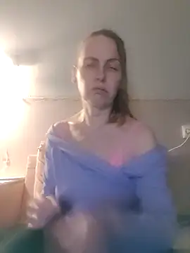 Evelina cute online show from November 30, 2025, 2:32 pm