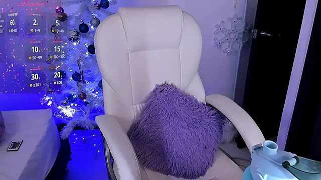 nyna 1 online show from December 15, 2024, 9:09 pm