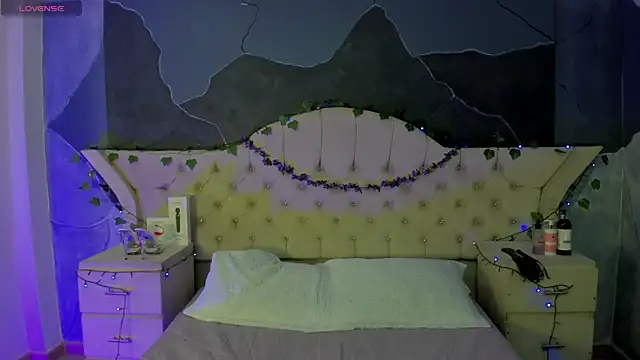 AmberGreyy  online show from November 19, 2025, 6:19 pm