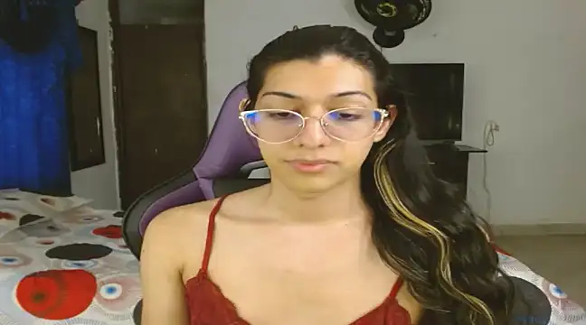 Snapshot of engielphoenis14 chatting on March 19, 2025, 9:37 pm engielphoenis14 online show from March 19, 2025, 9:37 pm