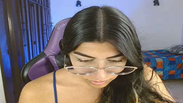 Snapshot of engielphoenis14 chatting on November 7, 2025, 9:15 pm engielphoenis14 online show from November 7, 2025, 9:15 pm