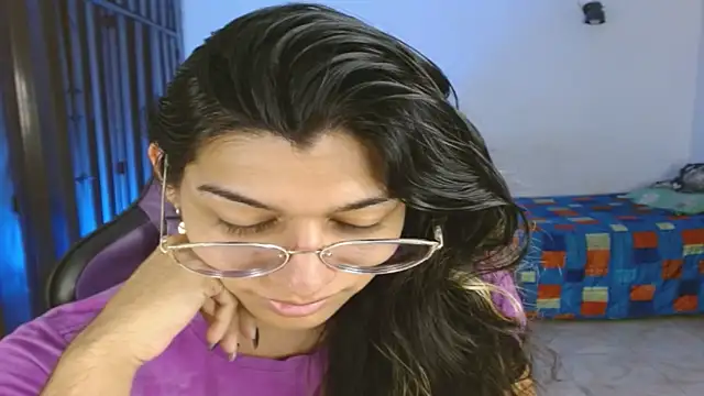 Snapshot of engielphoenis14 chatting on November 15, 2025, 2:42 am engielphoenis14 online show from November 15, 2025, 2:42 am