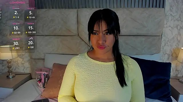 Snapshot of amatista__smith chatting on November 21, 2025, 8:40 pm amatista smith online show from November 21, 2025, 8:40 pm