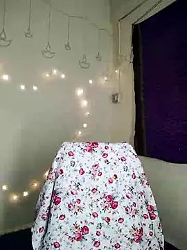 Jenny-Lucifer online show from February 10, 2025, 1:01 pm