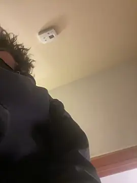 Snapshot of Lilsmokeshow017 chatting on February 6, 2025, 1:27 am Lilsmokeshow017 online show from February 6, 2025, 1:27 am