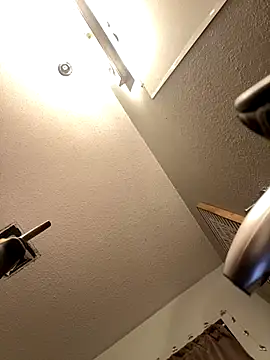 Snapshot of Lilsmokeshow017 chatting on September 13, 2025, 1:05 am Lilsmokeshow017 online show from September 13, 2025, 1:05 am