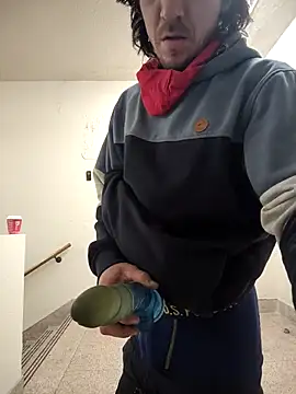 Snapshot of Lilsmokeshow017 chatting on November 14, 2025, 10:03 am Lilsmokeshow017 online show from November 14, 2025, 10:03 am