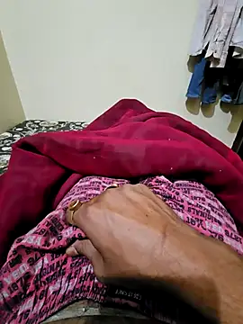 villagb12 online show from November 25, 2025, 6:30 pm