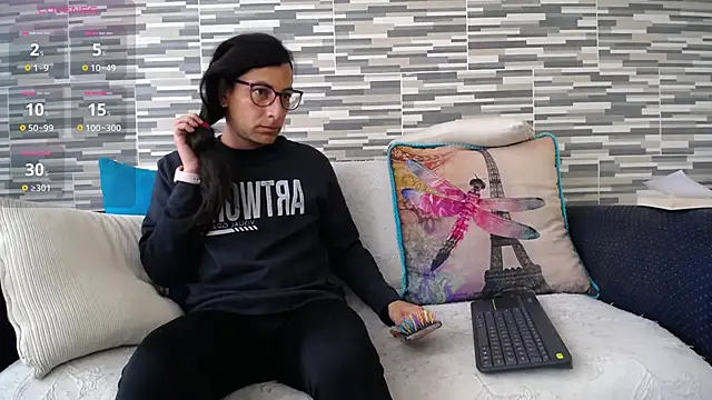 VioletaGomezCo online show from October 2, 2025, 12:34 pm