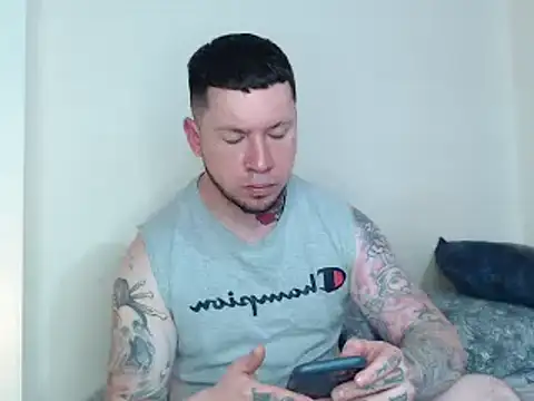 Snapshot of Adam_tatto chatting on February 2, 2025, 6:48 am Adam tatto online show from February 2, 2025, 6:48 am
