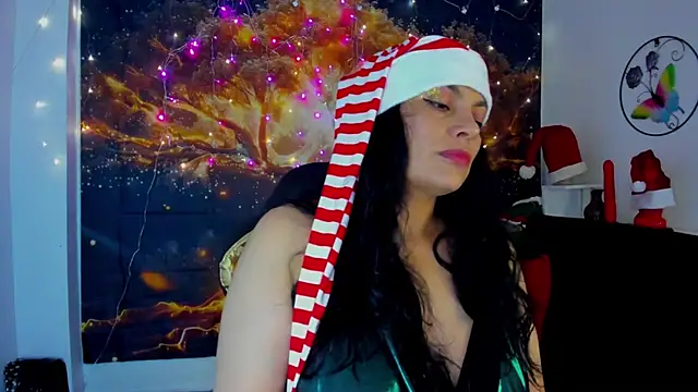 Lust Mom41 online show from December 22, 2024, 9:42 pm