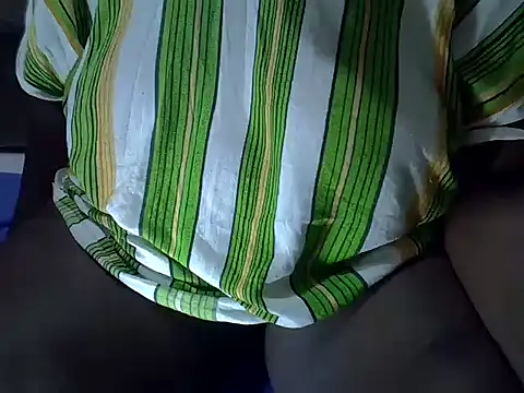 Snapshot of lovellybbw chatting on December 20, 2025, 9:38 am lovellybbw online show from December 20, 2025, 9:38 am