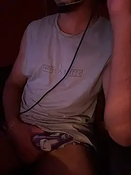 Snapshot of SoufiaAlix chatting on November 15, 2025, 10:48 pm SoufiaAlix online show from November 15, 2025, 10:48 pm