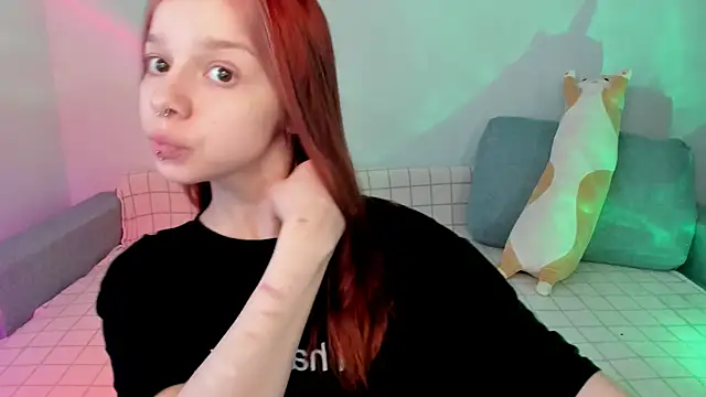 Snapshot of crystal_lilith chatting on January 12, 2025, 12:23 pm crystal lilith online show from January 12, 2025, 12:23 pm