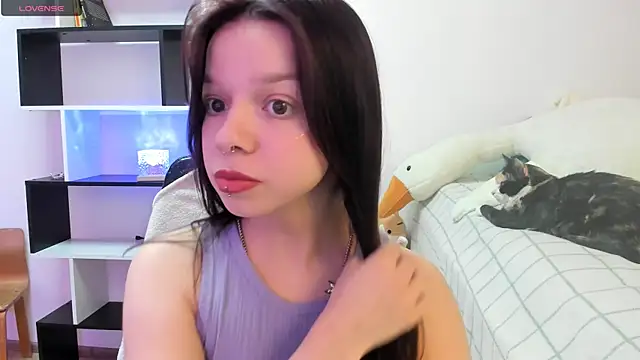 Snapshot of crystal_lilith chatting on February 9, 2025, 8:34 pm crystal lilith online show from February 9, 2025, 8:34 pm