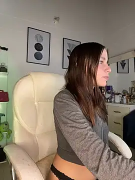 Snapshot of LynnSam_ chatting on January 26, 2025, 8:23 pm LynnSam online show from January 26, 2025, 8:23 pm