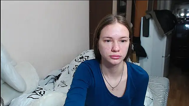 leila bambi  online show from December 24, 2024, 6:50 pm